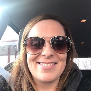 Meet your Posher, Jen